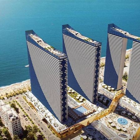 Delux Sea View Aparthotel In Orbi City บาทูมิ ภายนอก รูปภาพ