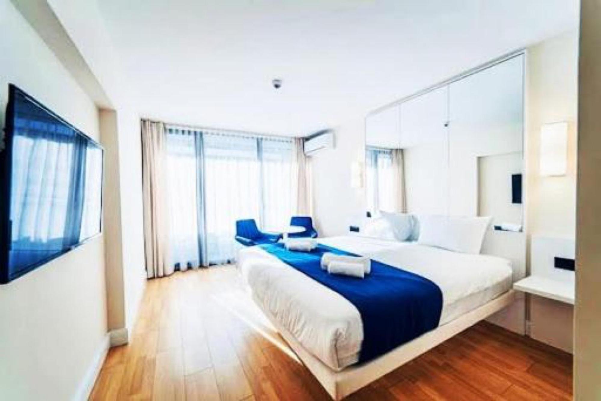 Delux Sea View Aparthotel In Orbi City บาทูมิ ภายนอก รูปภาพ