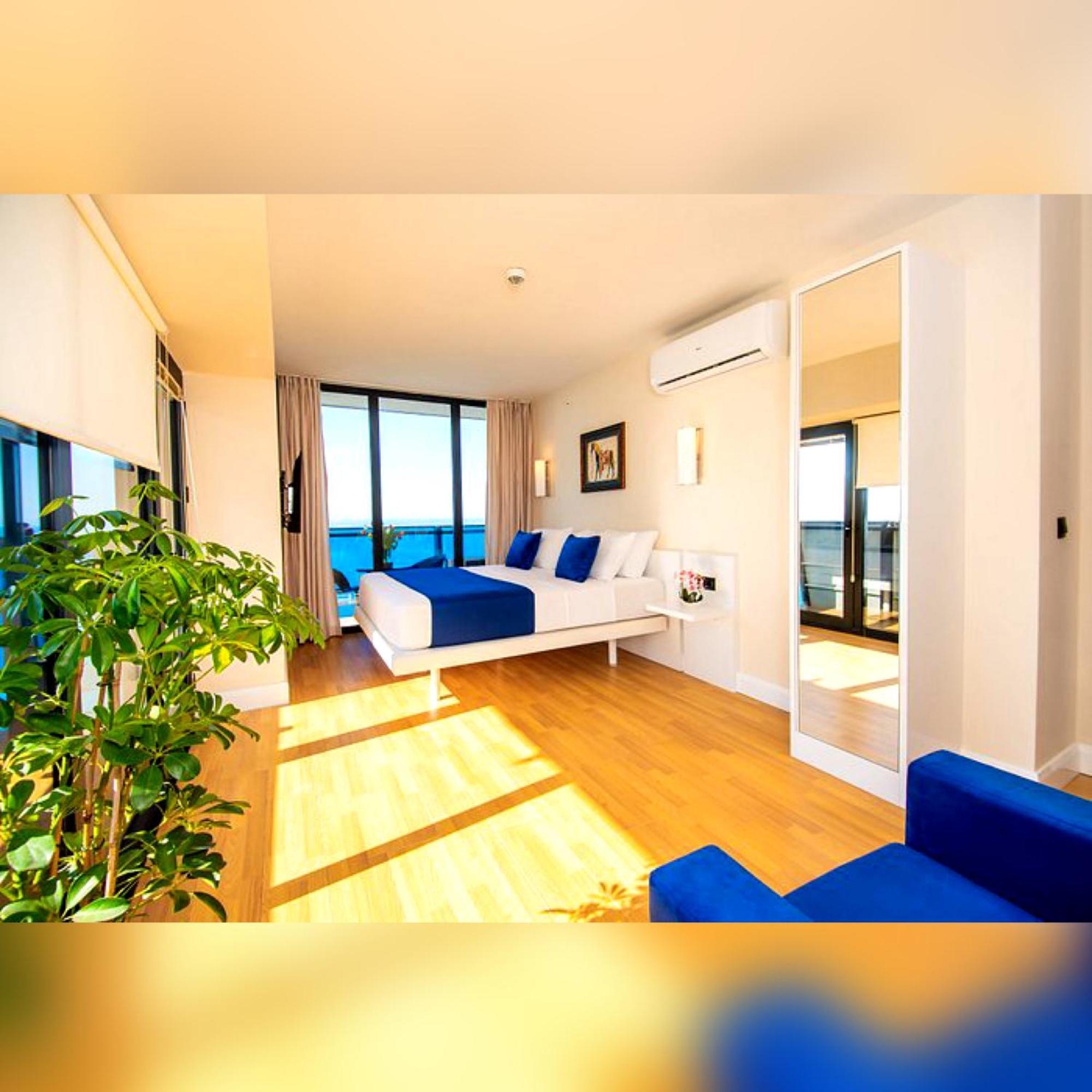 Delux Sea View Aparthotel In Orbi City บาทูมิ ภายนอก รูปภาพ