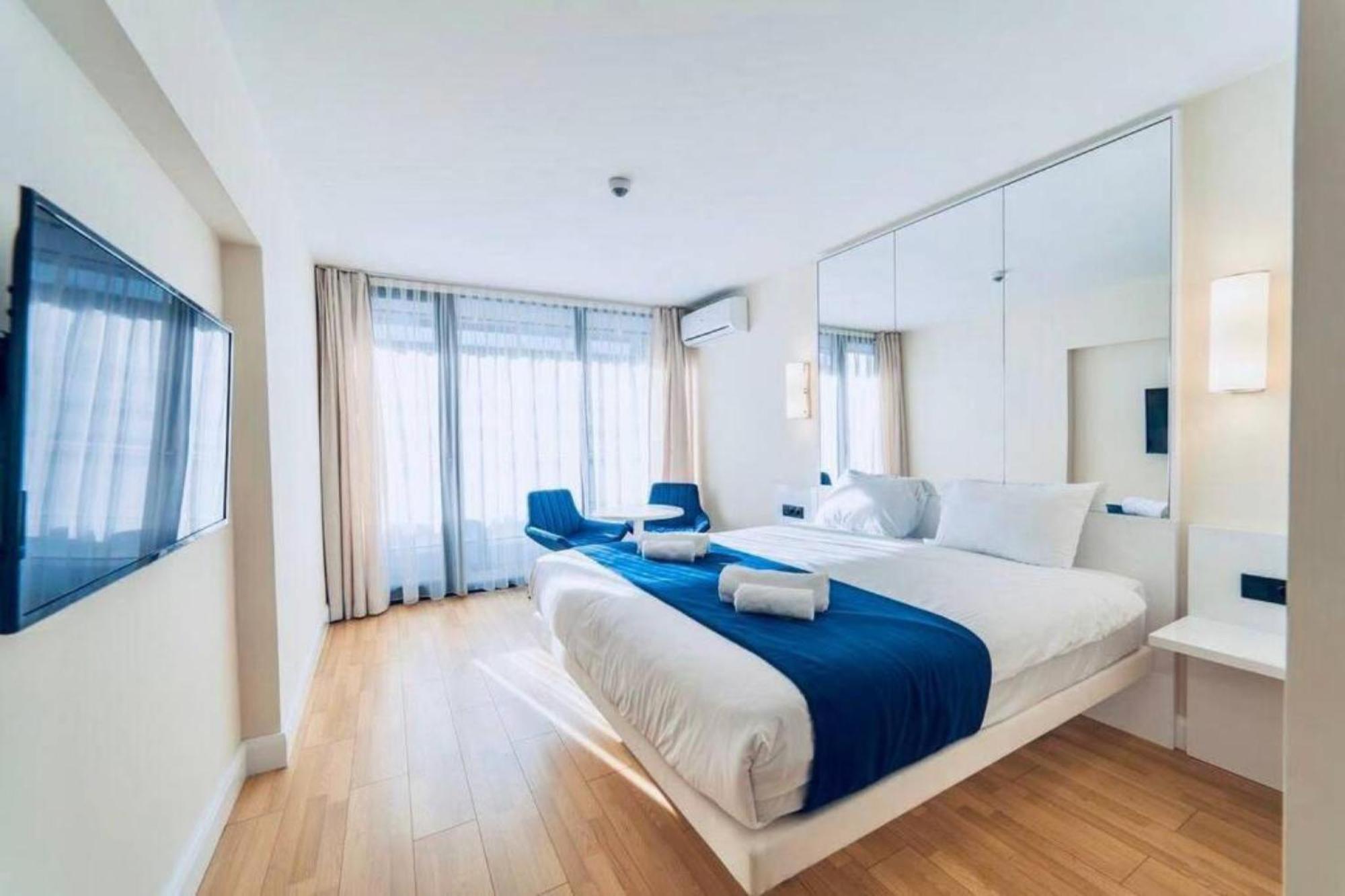 Delux Sea View Aparthotel In Orbi City บาทูมิ ภายนอก รูปภาพ