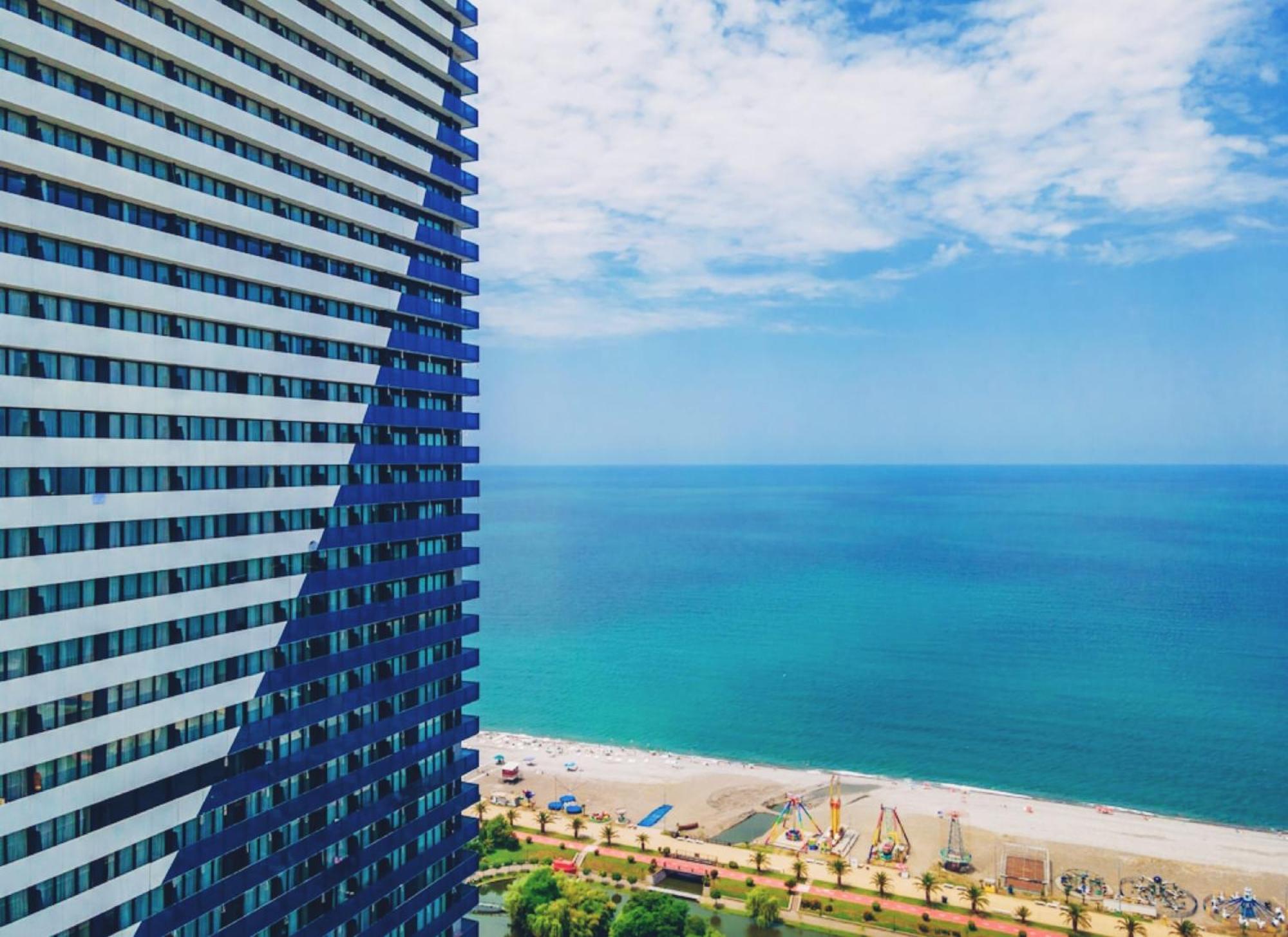 Delux Sea View Aparthotel In Orbi City บาทูมิ ภายนอก รูปภาพ