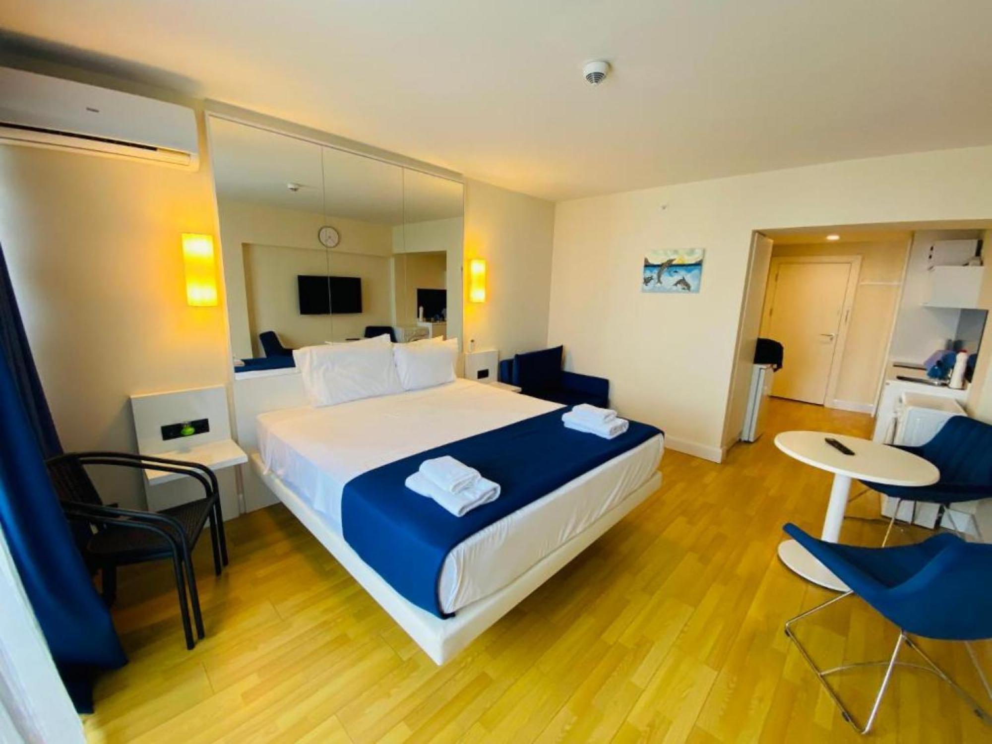 Delux Sea View Aparthotel In Orbi City บาทูมิ ภายนอก รูปภาพ